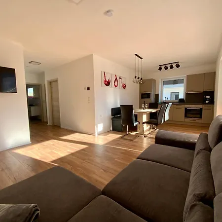 Comfort Mit Fasssauna Und Aussen Whirlpool * Imsterberg