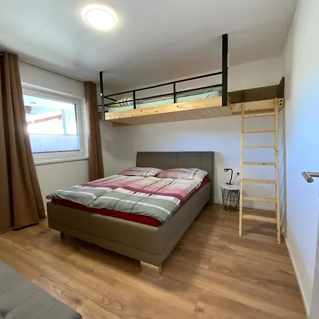 Comfort Mit Fasssauna Und Außen Whirlpool Apartment *