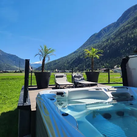 Apartment Comfort Mit Fasssauna Und Aussen Whirlpool Imsterberg