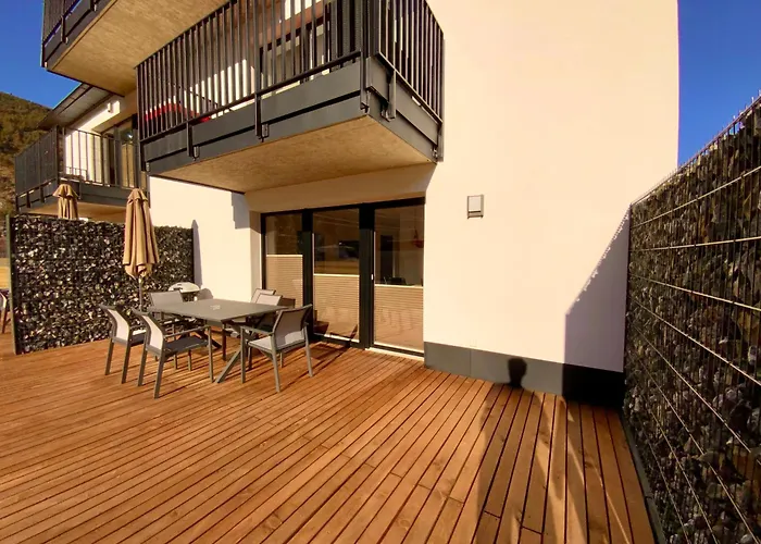 Comfort Mit Fasssauna Und Außen Whirlpool